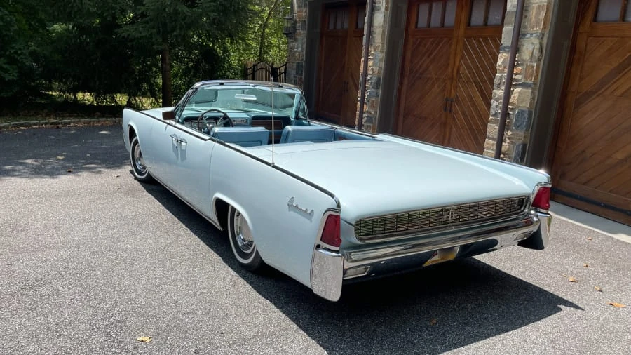 1962 Lincoln Continental 4th Gen - Image 3 of 31