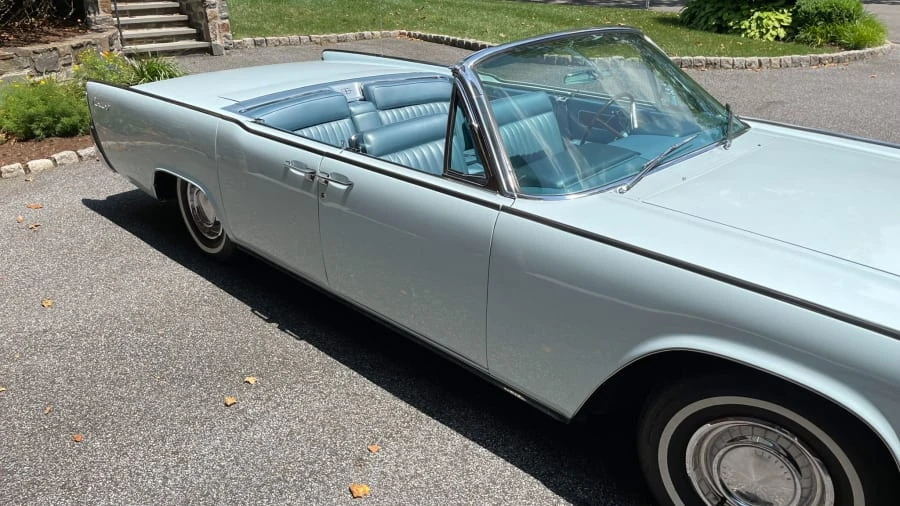 1962 Lincoln Continental 4th Gen - Image 10 of 31