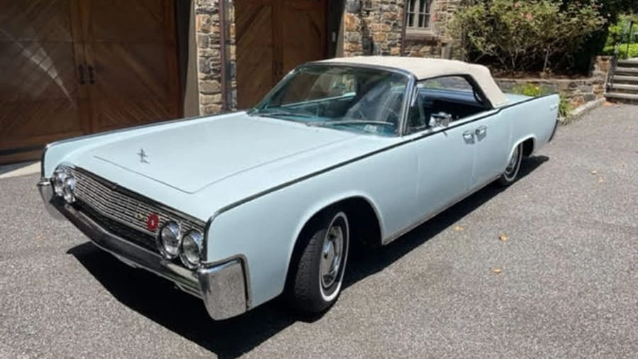 1962 Lincoln Continental 4th Gen - Image 21 of 31