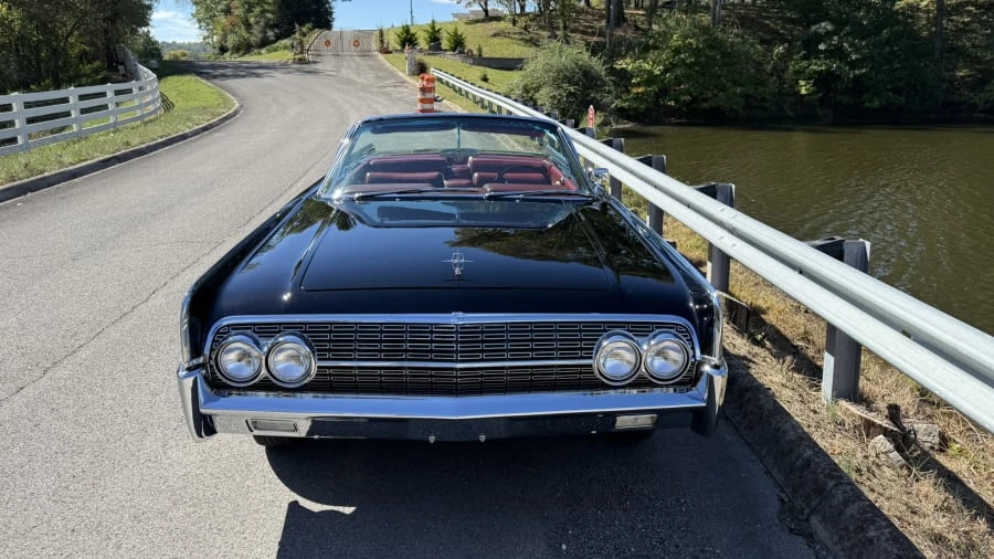 1962 Lincoln Continental 4th Gen - Image 16 of 31