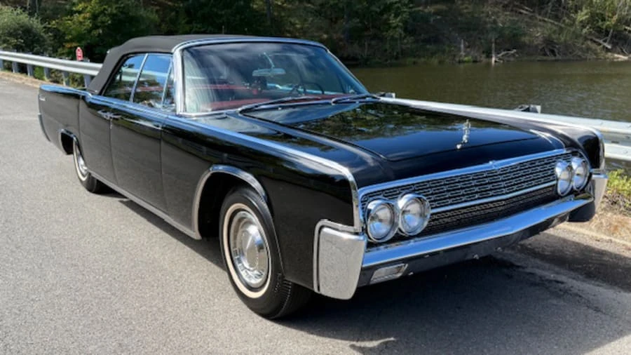 1962 Lincoln Continental 4th Gen - Image 6 of 31
