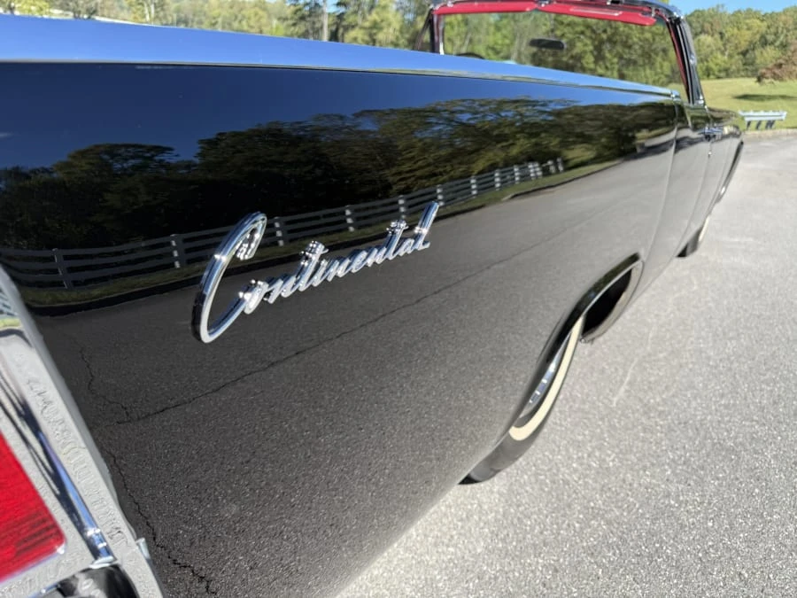1962 Lincoln Continental 4th Gen - Image 22 of 31