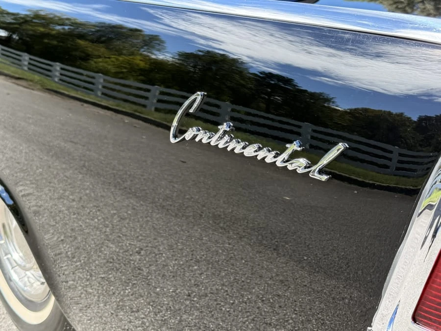 1962 Lincoln Continental 4th Gen - Image 23 of 31