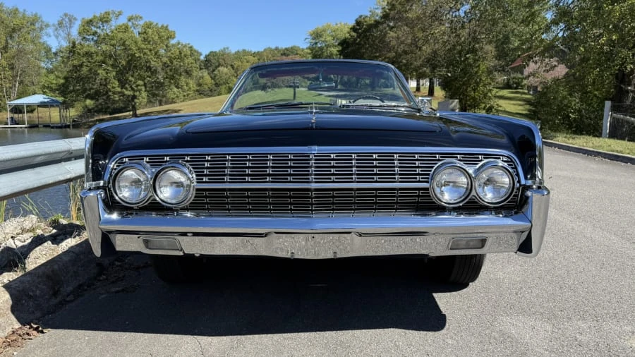 1962 Lincoln Continental 4th Gen - Image 17 of 31