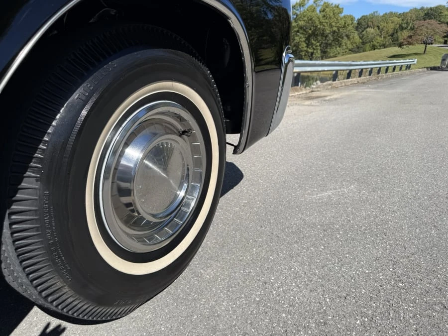 1962 Lincoln Continental 4th Gen - Image 24 of 31