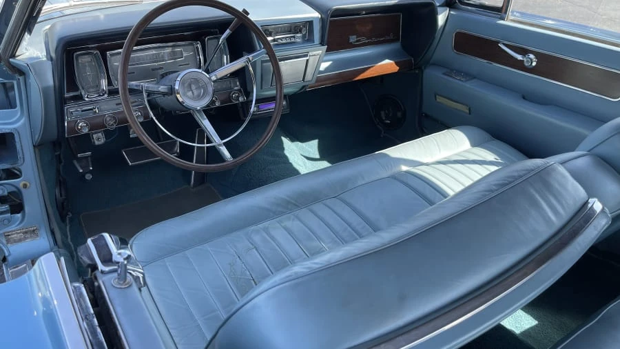1962 Lincoln Continental 4th Gen - Image 4 of 15