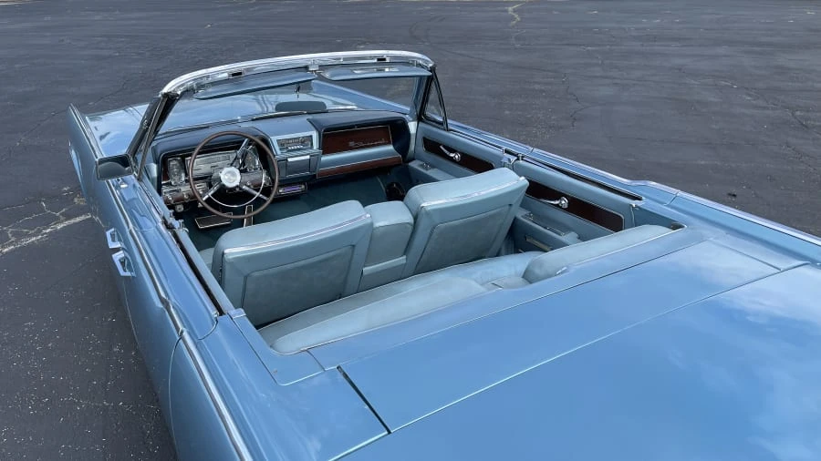 1962 Lincoln Continental 4th Gen - Image 13 of 15