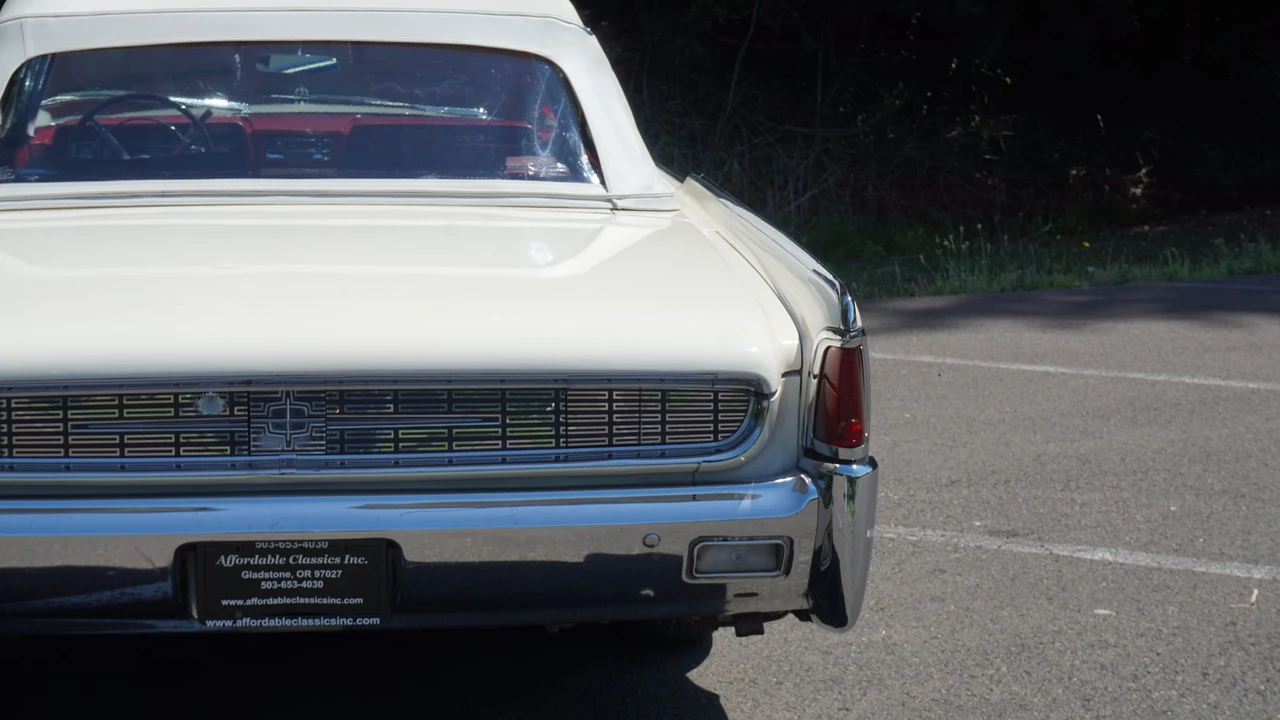 1962 Lincoln Continental 4th Gen - Image 25 of 31