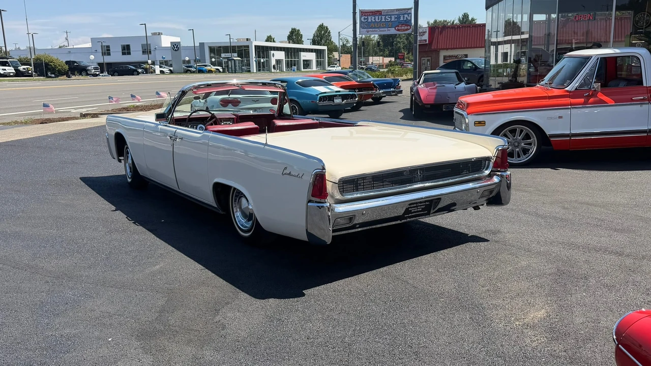 1962 Lincoln Continental 4th Gen - Image 22 of 31