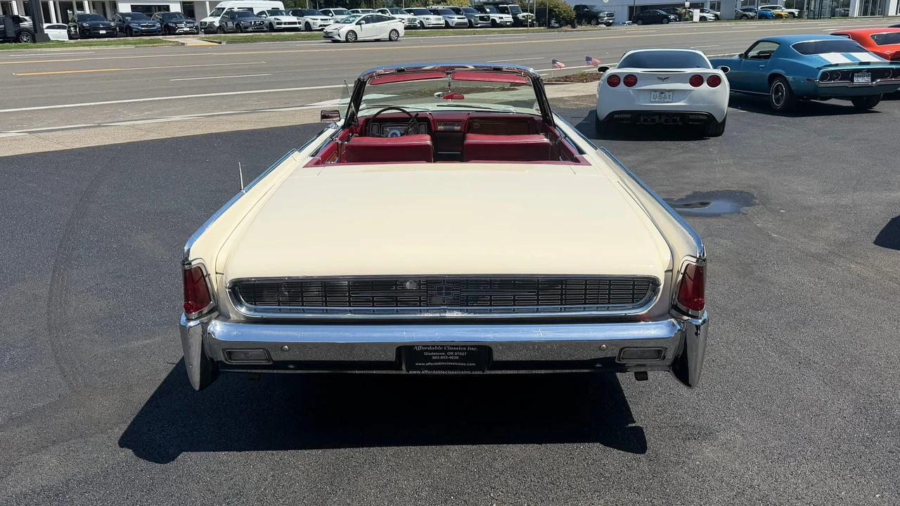 1962 Lincoln Continental 4th Gen - Image 21 of 31