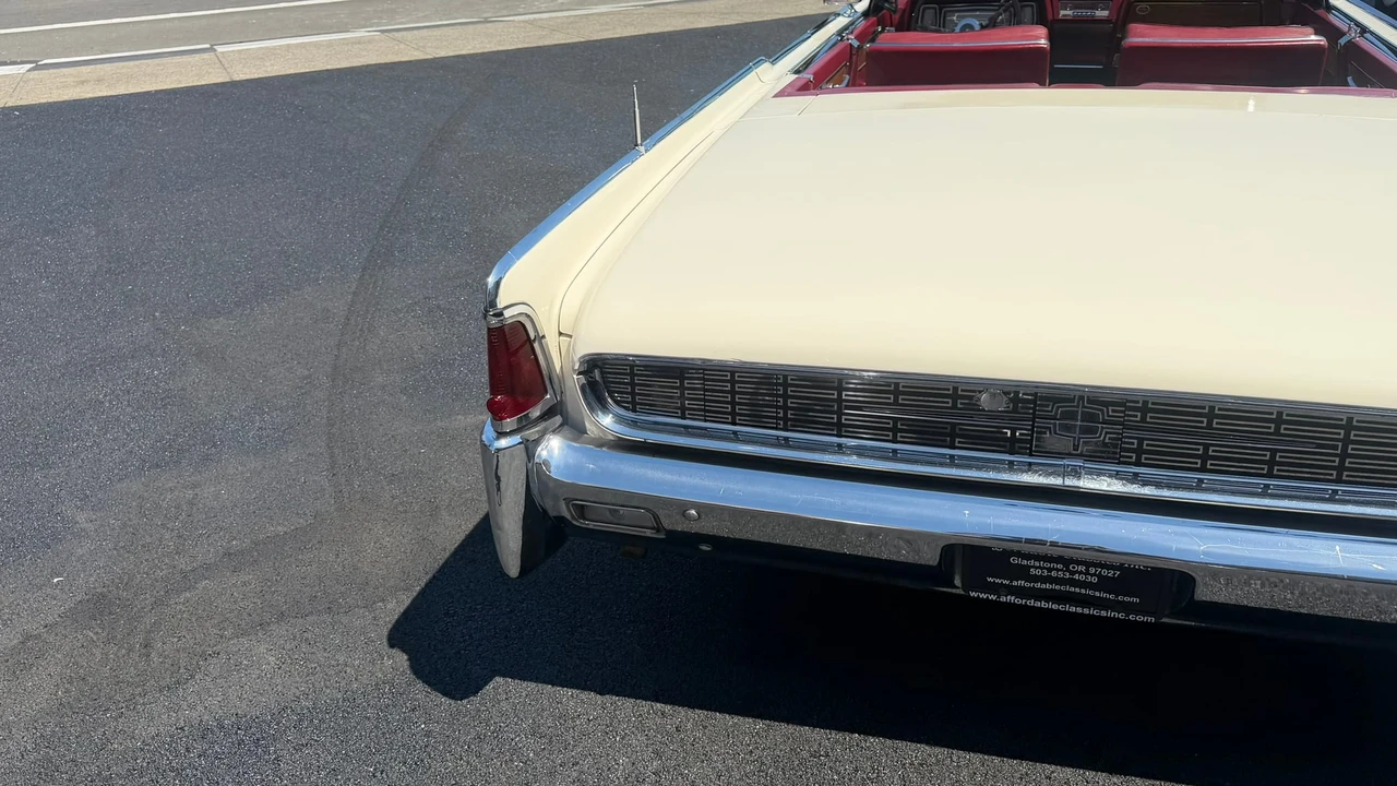 1962 Lincoln Continental 4th Gen - Image 26 of 31