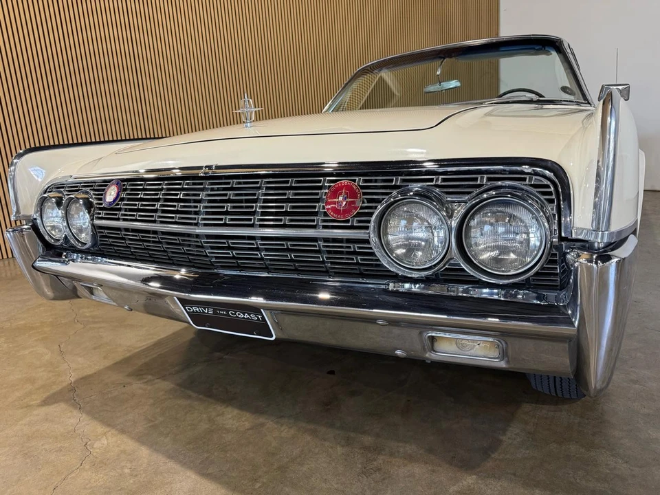 1962 Lincoln Continental 4th Gen - Image 4 of 31