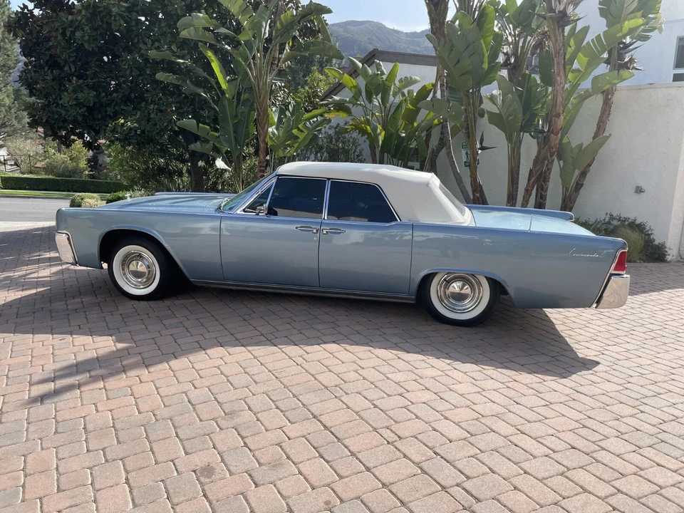 1962 Lincoln Continental 4th Gen - Image 24 of 31
