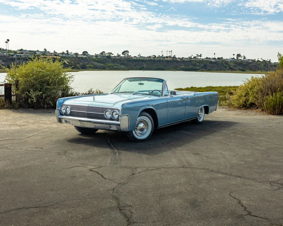 1962 Lincoln Continental 4th Gen - Image 2 of 31