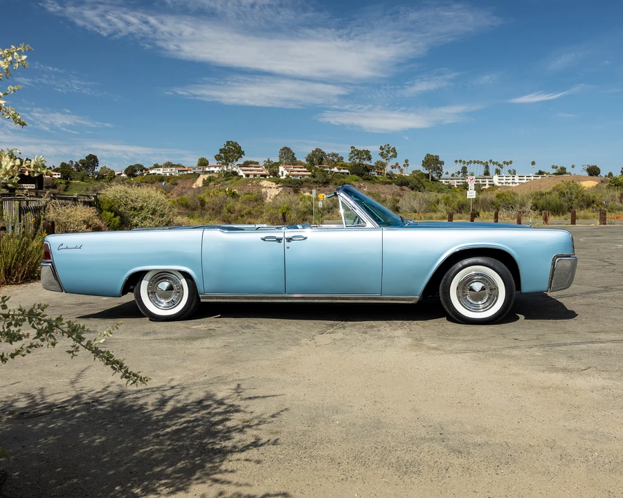 1962 Lincoln Continental 4th Gen - Image 15 of 31