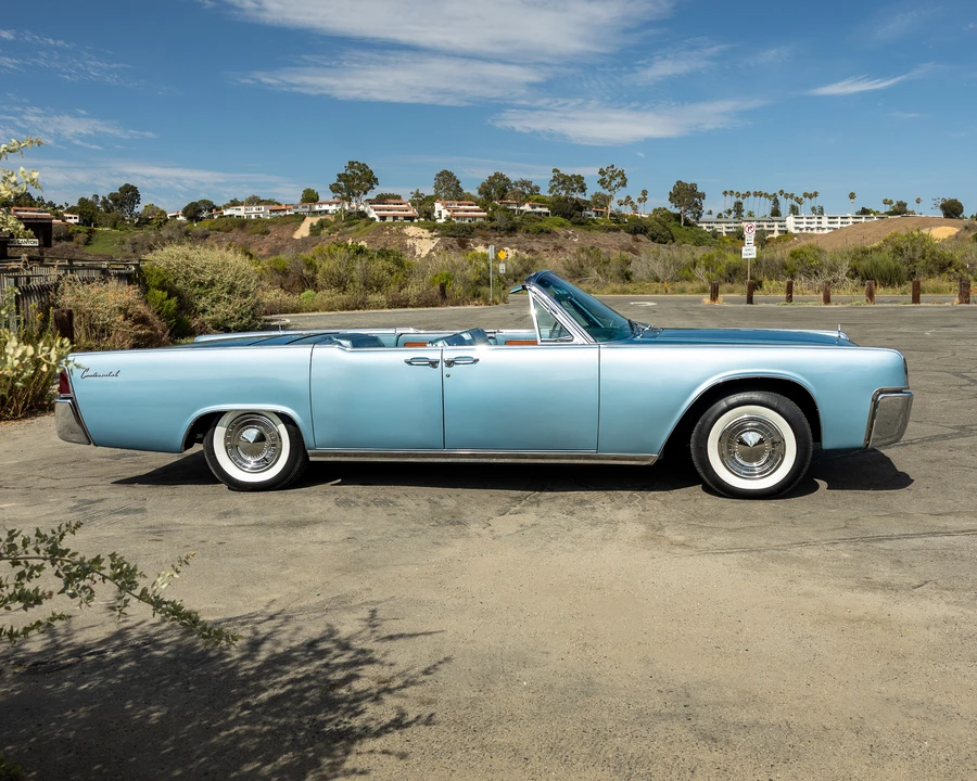1962 Lincoln Continental 4th Gen - Image 16 of 31