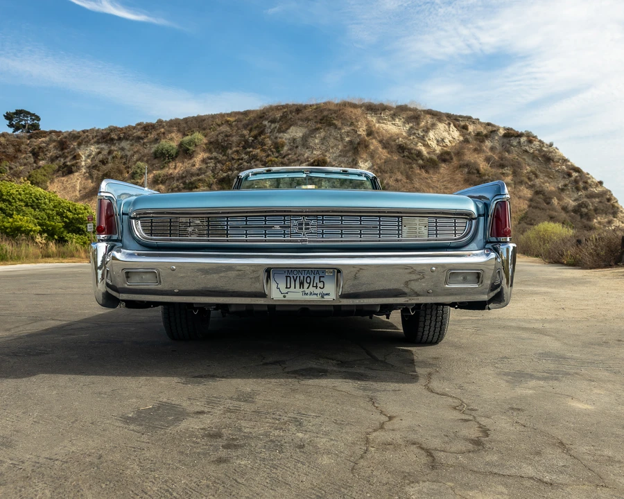 1962 Lincoln Continental 4th Gen - Image 13 of 31