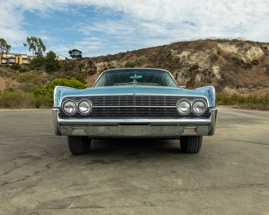 1962 Lincoln Continental 4th Gen - Image 30 of 31