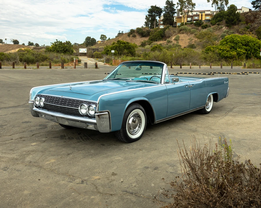 1962 Lincoln Continental 4th Gen - Image 7 of 31