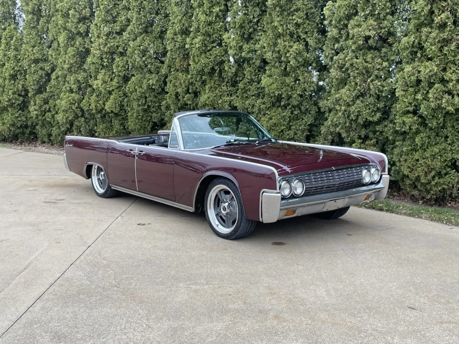 1962 Lincoln Continental 4th Gen - Image 7 of 31