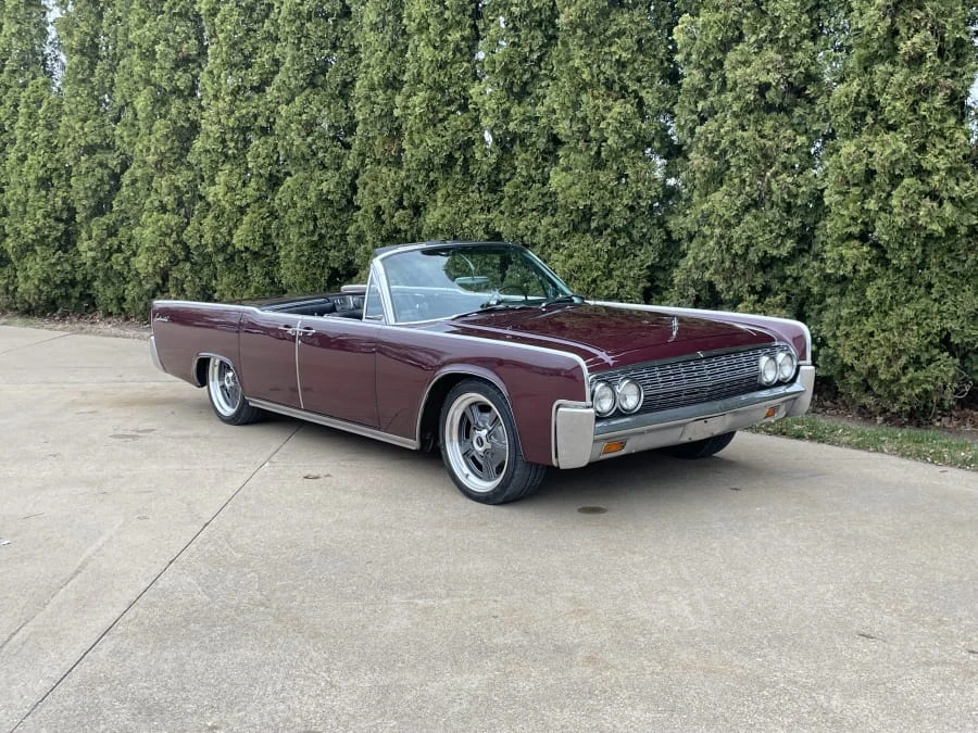 1962 Lincoln Continental 4th Gen - Image 11 of 31