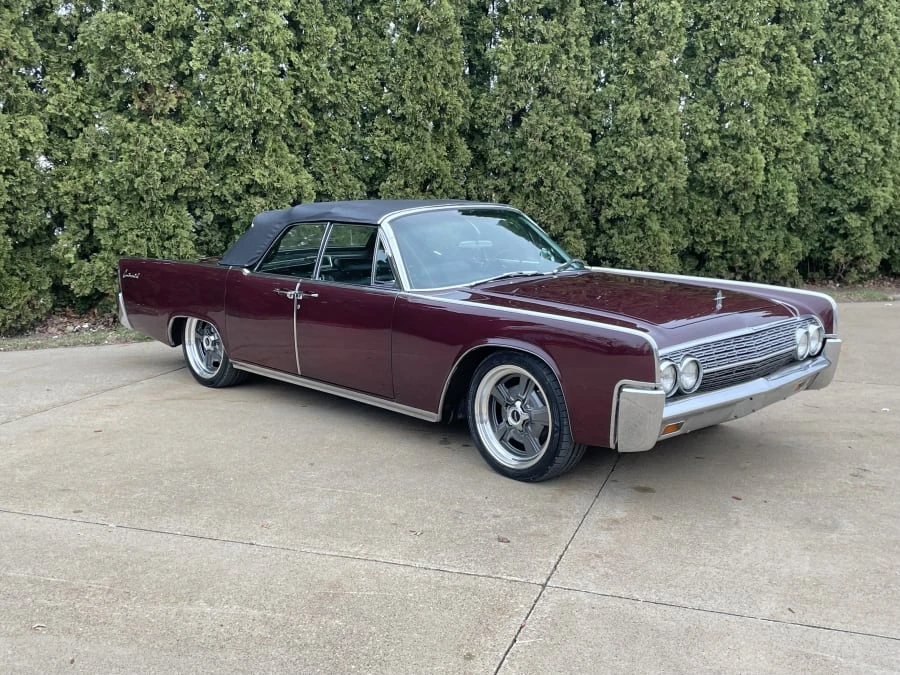 1962 Lincoln Continental 4th Gen - Image 4 of 31