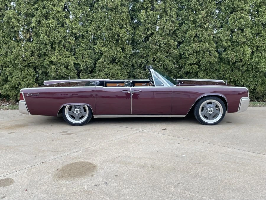 1962 Lincoln Continental 4th Gen - Image 13 of 31