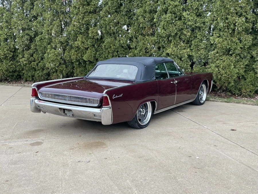 1962 Lincoln Continental 4th Gen - Image 8 of 31