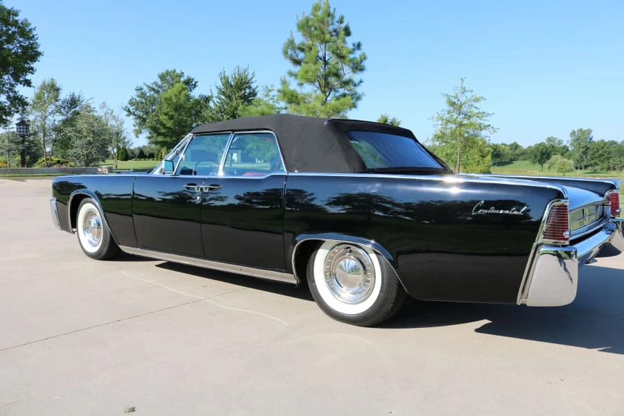 1962 Lincoln Continental 4th Gen - Image 2 of 16