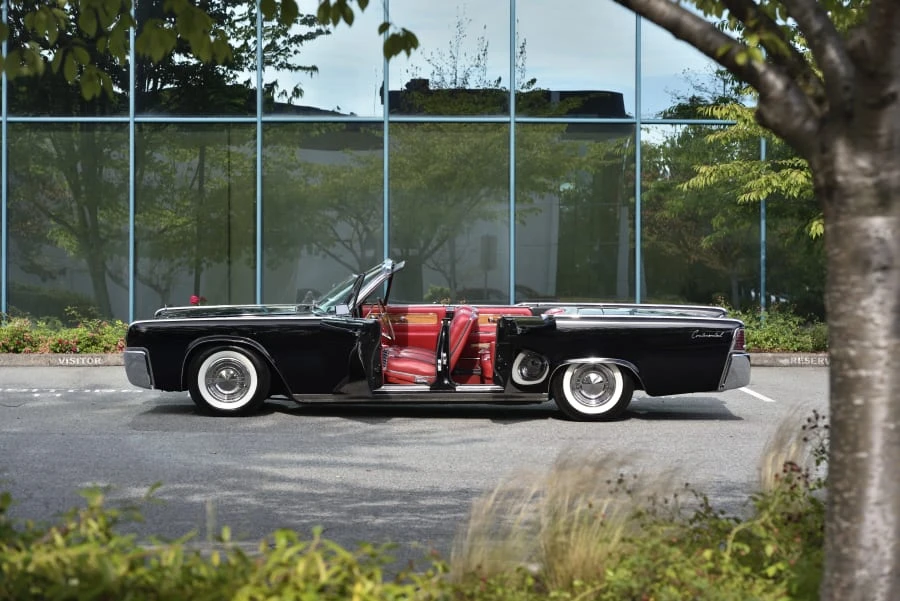 1962 Lincoln Continental 4th Gen - Image 17 of 30