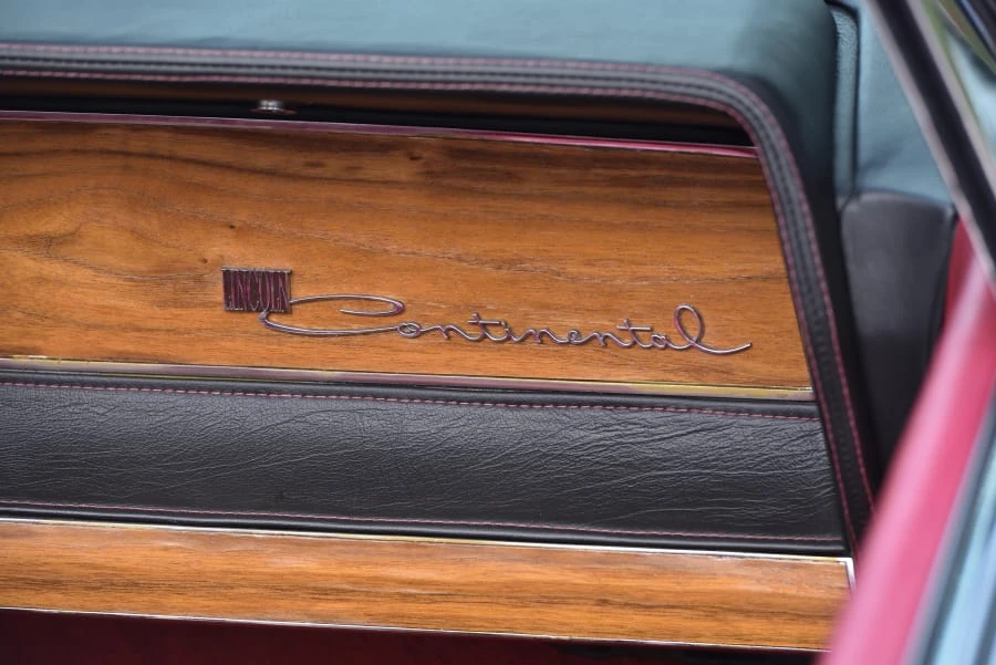 1962 Lincoln Continental 4th Gen - Image 25 of 30