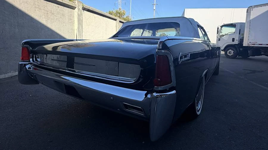 1962 Lincoln Continental 4th Gen - Image 6 of 31