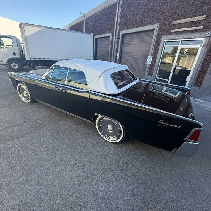 1962 Lincoln Continental 4th Gen - Image 19 of 31