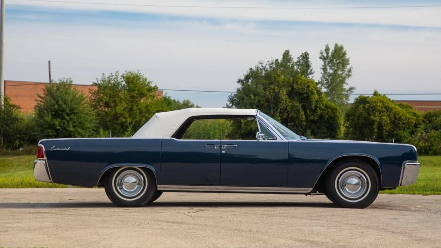 1962 Lincoln Continental 4th Gen - Image 8 of 12