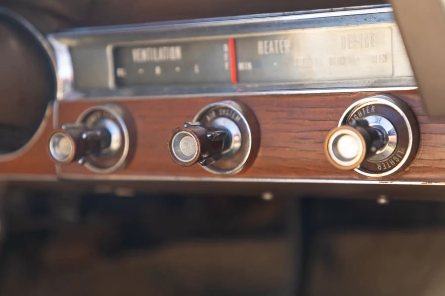 1962 Lincoln Continental 4th Gen - Image 19 of 30