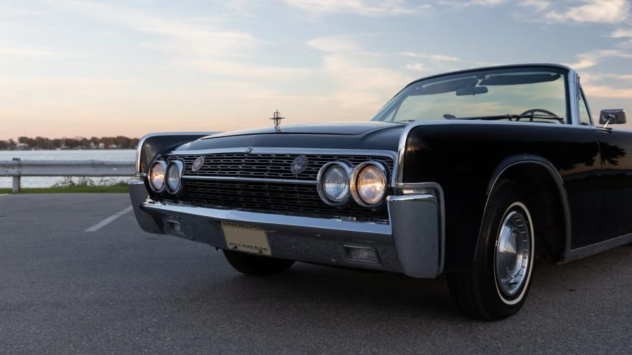 1962 Lincoln Continental 4th Gen - Image 10 of 31