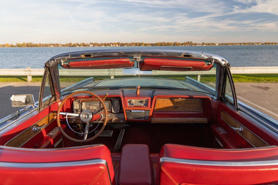 1962 Lincoln Continental 4th Gen - Image 27 of 31
