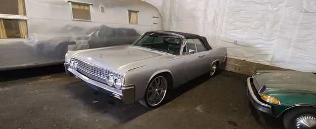 1962 Lincoln Continental Convertible