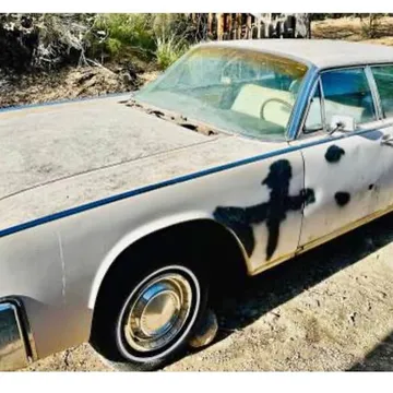 1962 Lincoln Continental