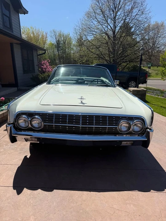 1962 Lincoln Continental 4th Gen - Image 4 of 11