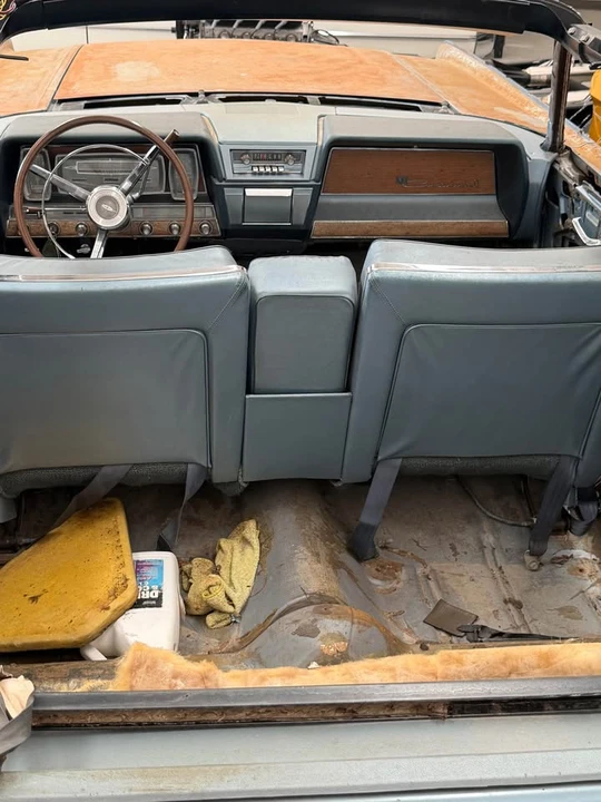 1962 Lincoln Continental 4th Gen - Image 6 of 15