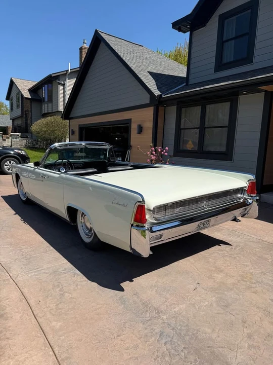 1962 Lincoln Continental 4th Gen - Image 2 of 11