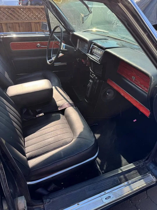 1962 Lincoln Continental 4th Gen - Image 4 of 14