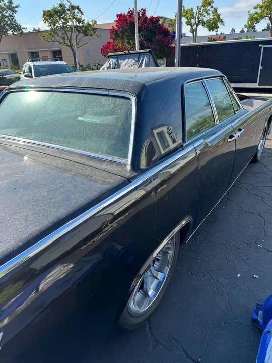 1962 Lincoln Continental 4th Gen - Image 10 of 14