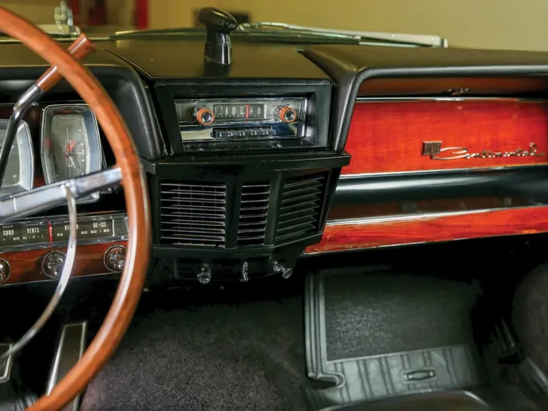 1962 Lincoln Continental 4th Gen - Image 14 of 25