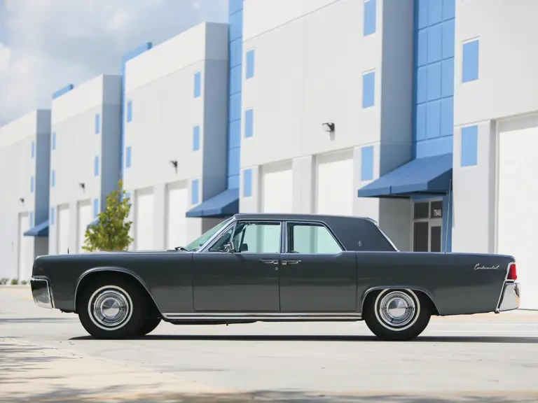 1962 Lincoln Continental 4th Gen - Image 6 of 25