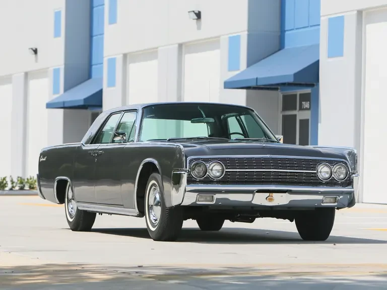 1962 Lincoln Continental 4th Gen - Image 2 of 25