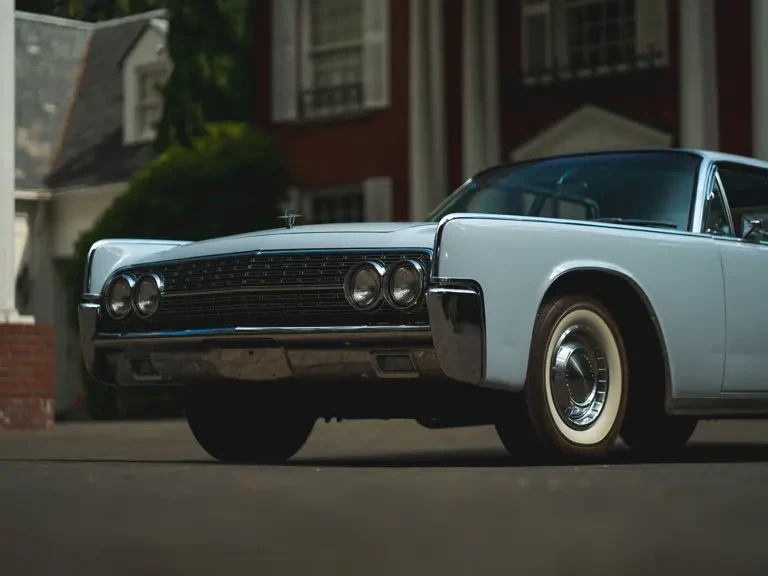 1962 Lincoln Continental 4th Gen - Image 13 of 31