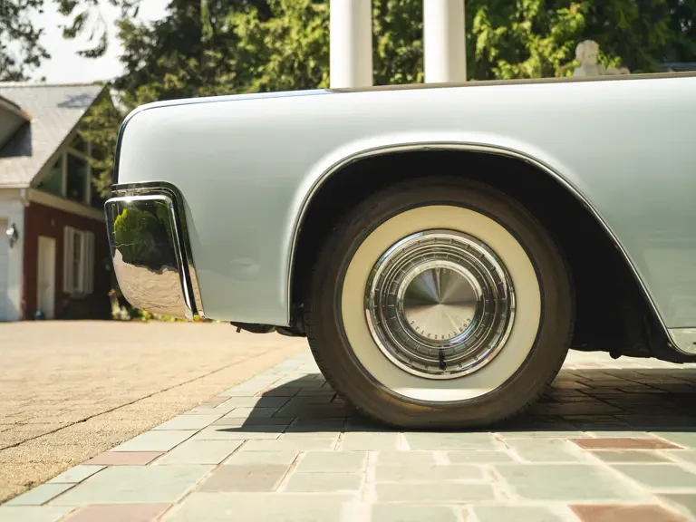 1962 Lincoln Continental 4th Gen - Image 28 of 31