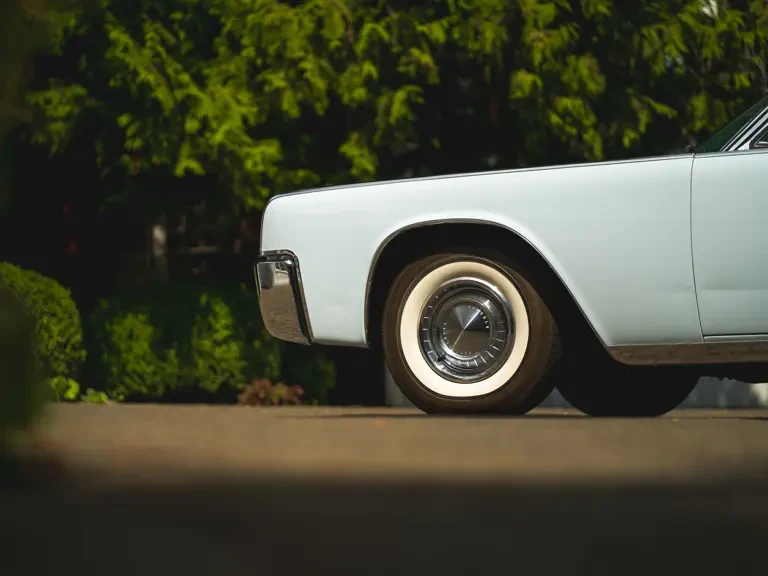1962 Lincoln Continental 4th Gen - Image 14 of 31